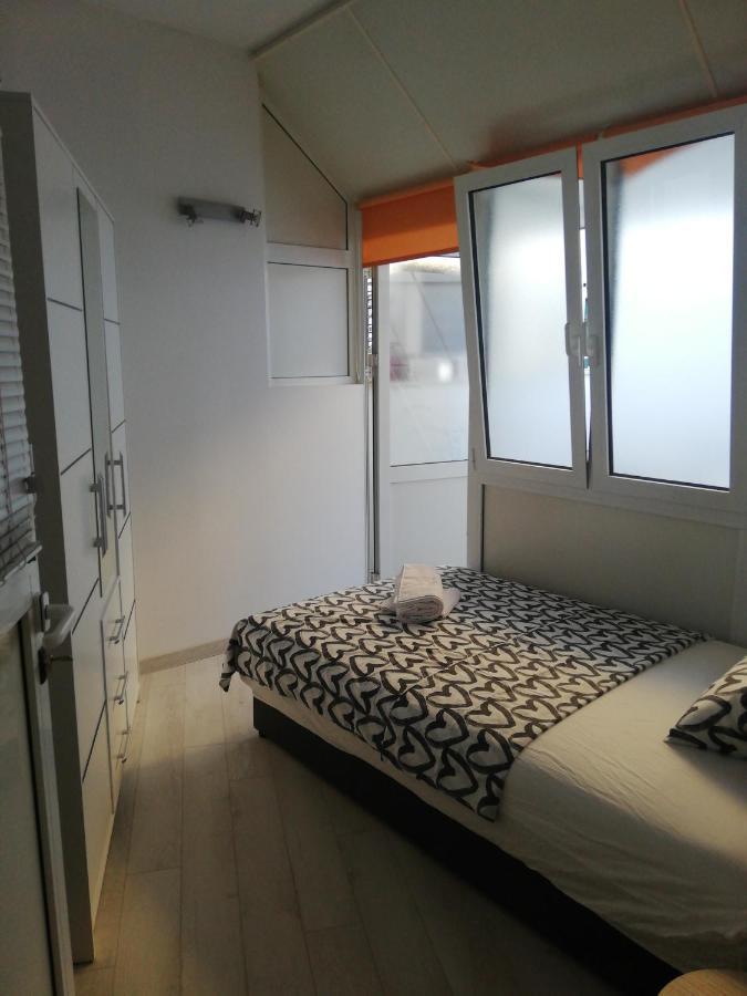 Apartman R&R,3 Room Apartman In The Center Sibenik Bagian luar foto